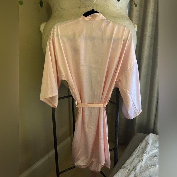 Pink- Silk Robe - Picture 3 of 3